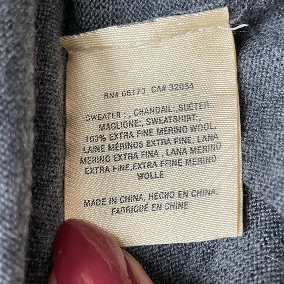 Anthropologie Moth 1/2 Sleeve V-Neck Sweater - Picture 6 of 7